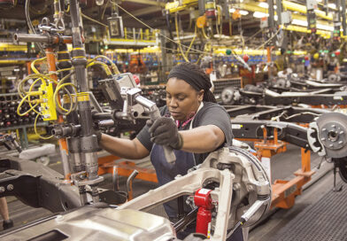Nigeria’s Manufacturing Sector Remains Stagnant After 26 Years of Democracy